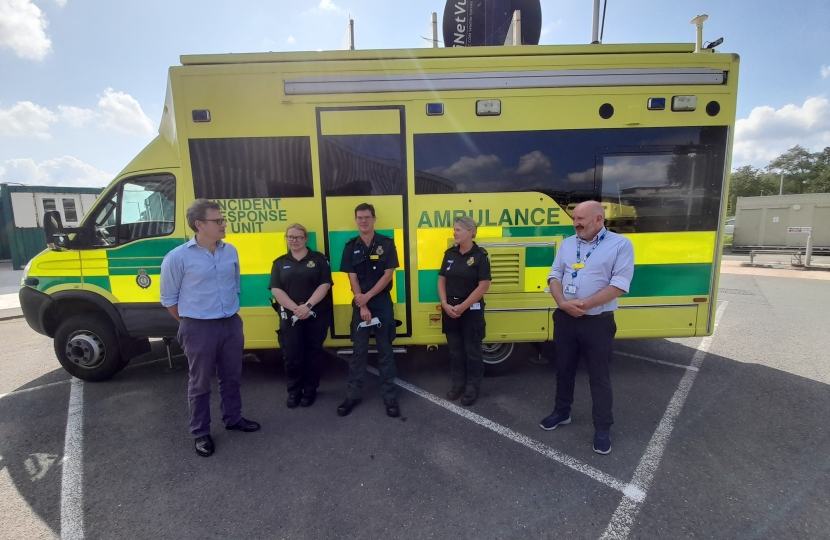 Meeting with ambulance staff