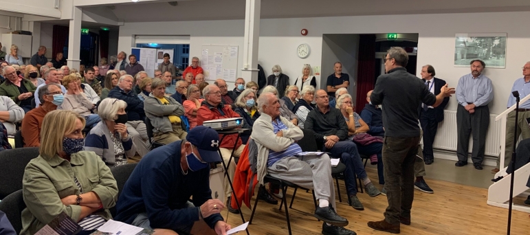 Bob Meeting with Bembridge Residents in September 2021